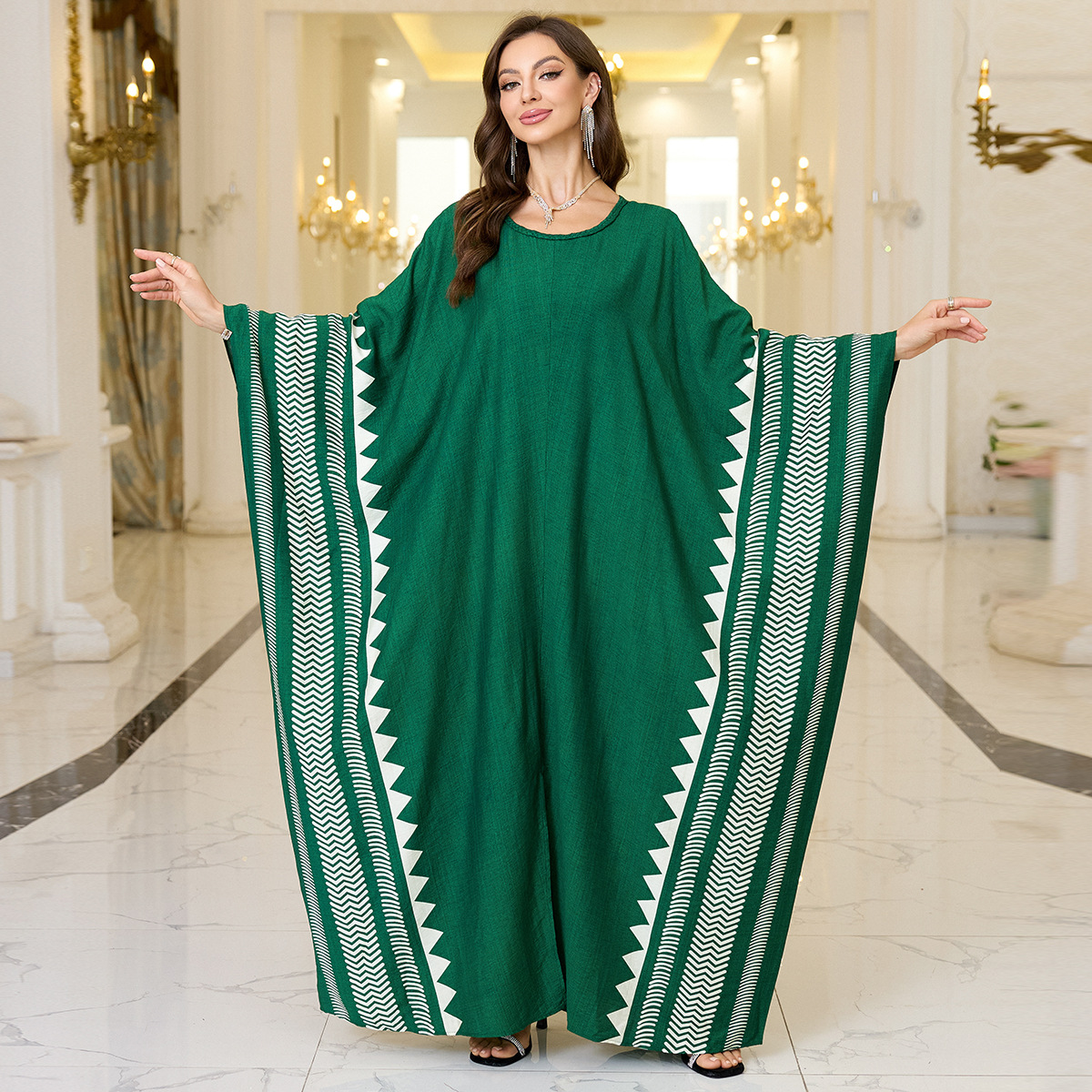 Geometric Pattern Kaftan Maxi Dress with Long Batwing Sleeves for Beach Cover Up